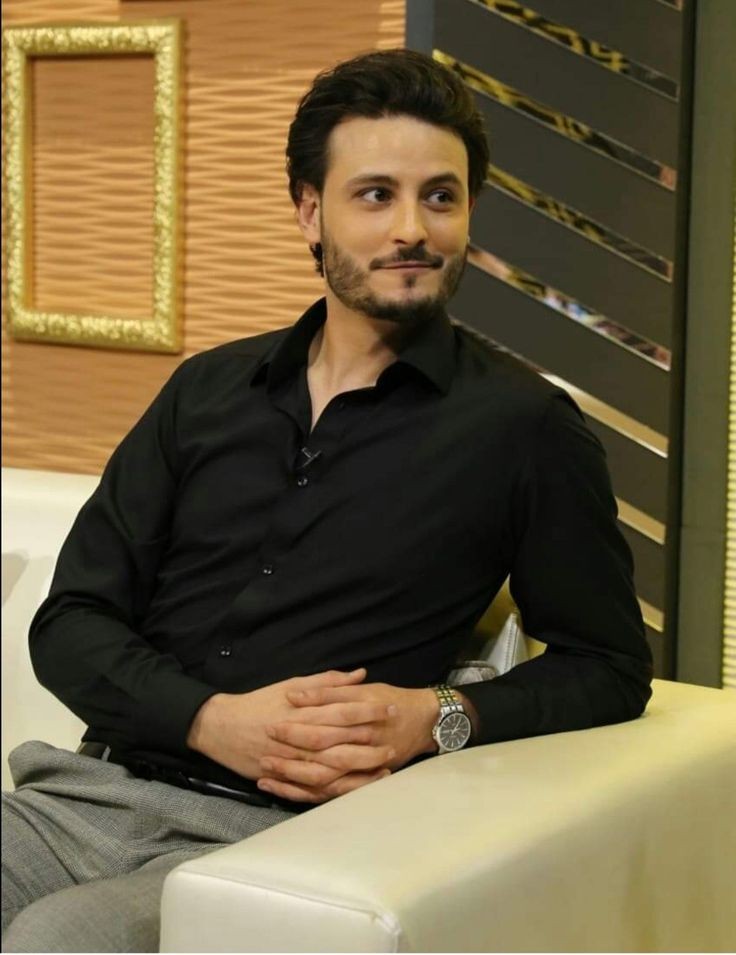 Osman Khalid Butt biography age, height,weight and more information ...